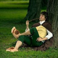 HairyFoot_TunnelTrader